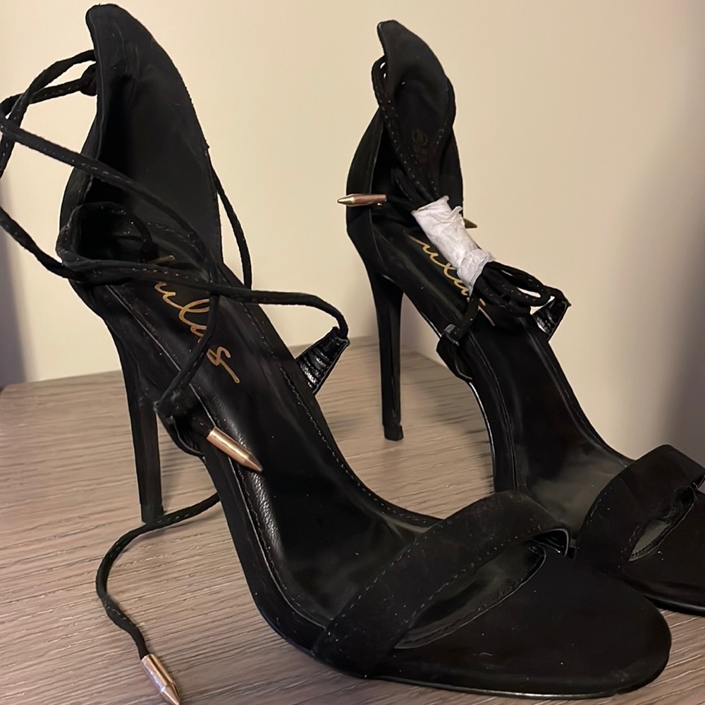 Lulu’s Heels